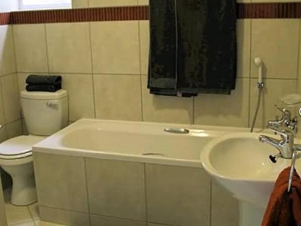 Hotel Pension Etambi Windhoek Eksteriør bilde